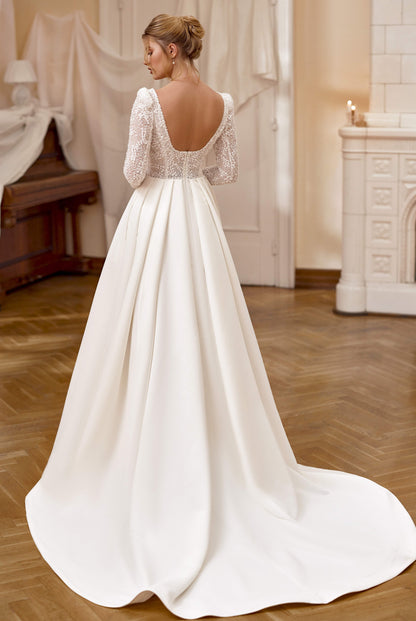 Marta A-line Square Milk Wedding dress