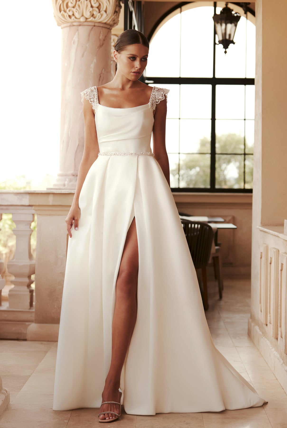 Beata A-line Off-shoulder/Drop shoulders Ivory Wedding dress