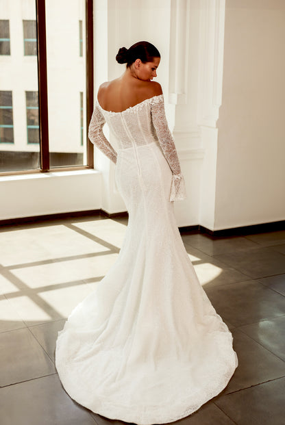 Nia Trumpet/Mermaid Off-shoulder/Drop shoulders Ivory Wedding dress