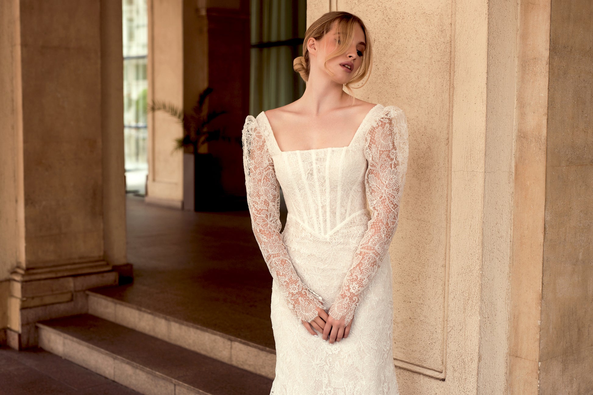 Paige Trumpet/Mermaid Square Ivory Wedding dress