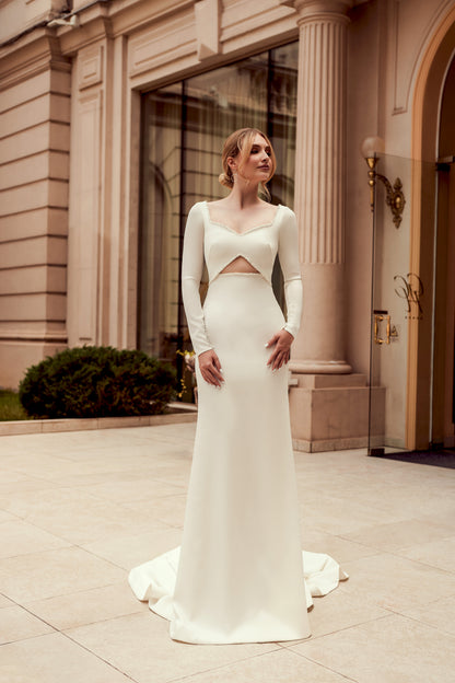 Estee Trumpet/Mermaid V-neckline Ivory Wedding dress