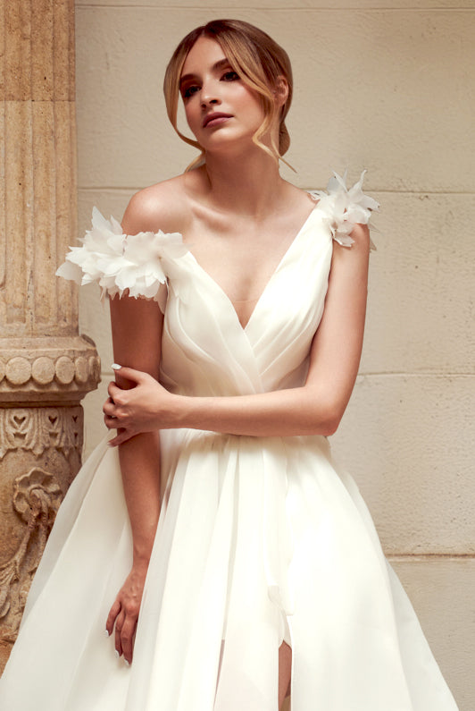 Teresa A-line Deep V-neck Ivory Wedding dress