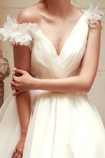 Teresa A-line Deep V-neck Ivory Wedding dress