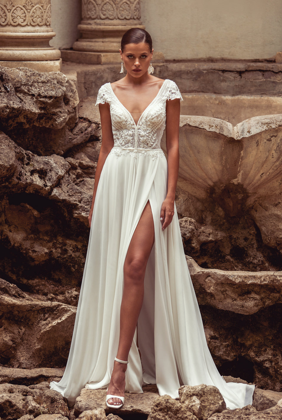 Goldie A-line V-neck Ivory Wedding dress