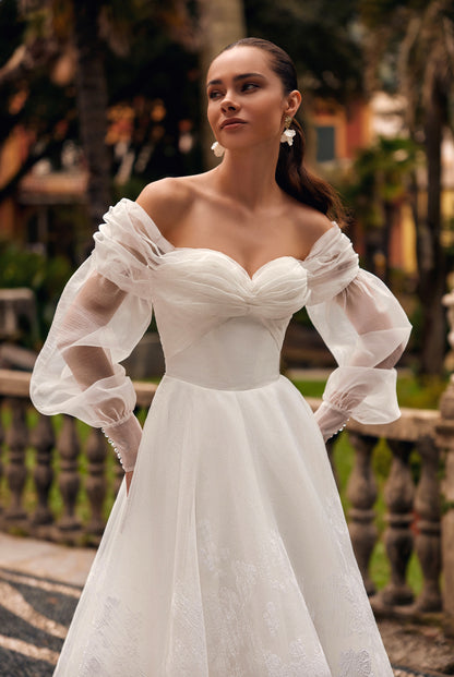 Odelia A-line Off-shoulder/Drop shoulders Ivory Wedding dress