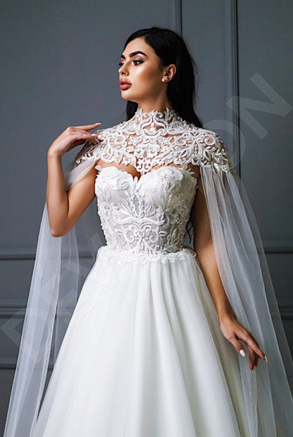 Petrona A-Line Sweetheart Ivory Wedding dress