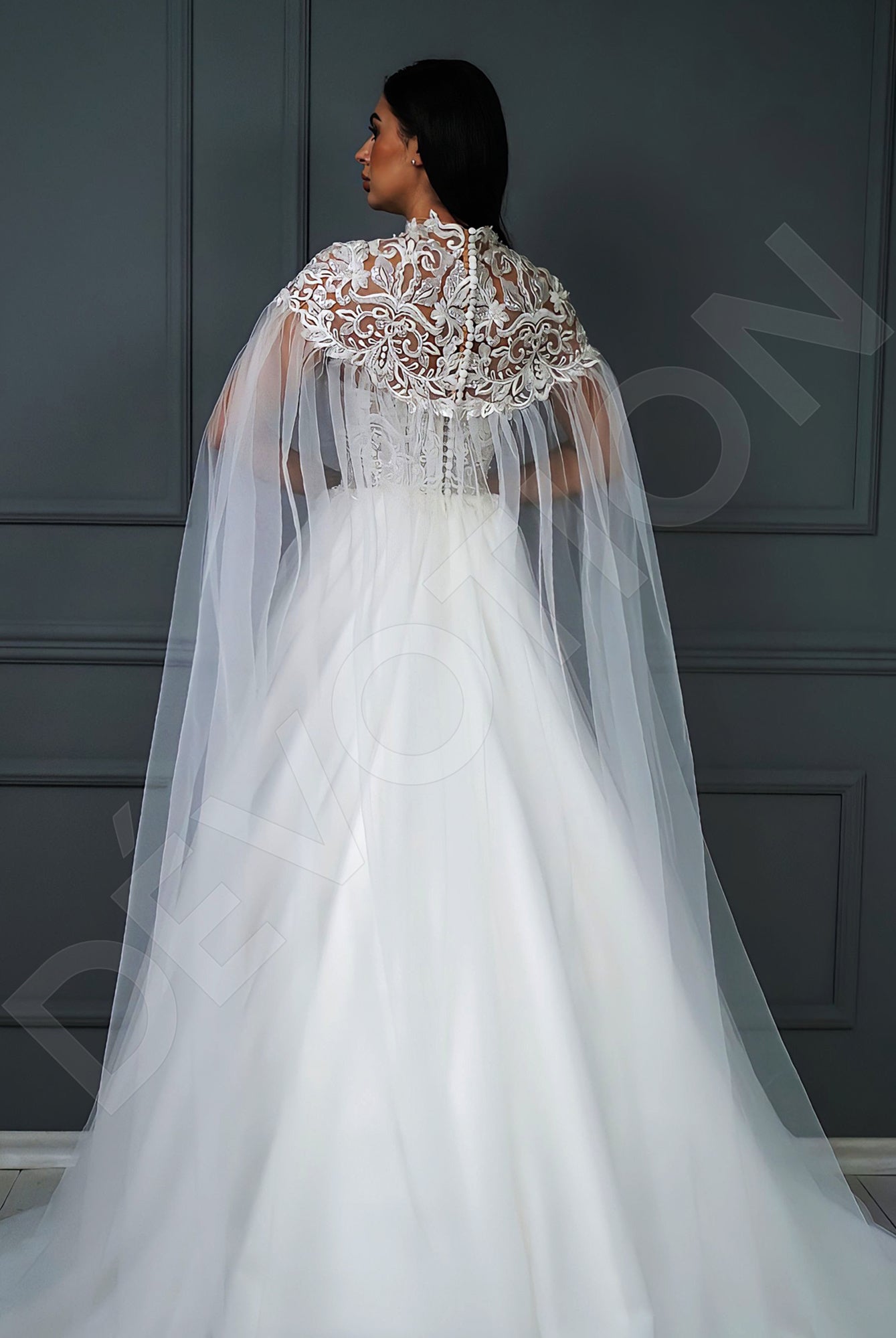 Petrona A-Line Sweetheart Ivory Wedding dress