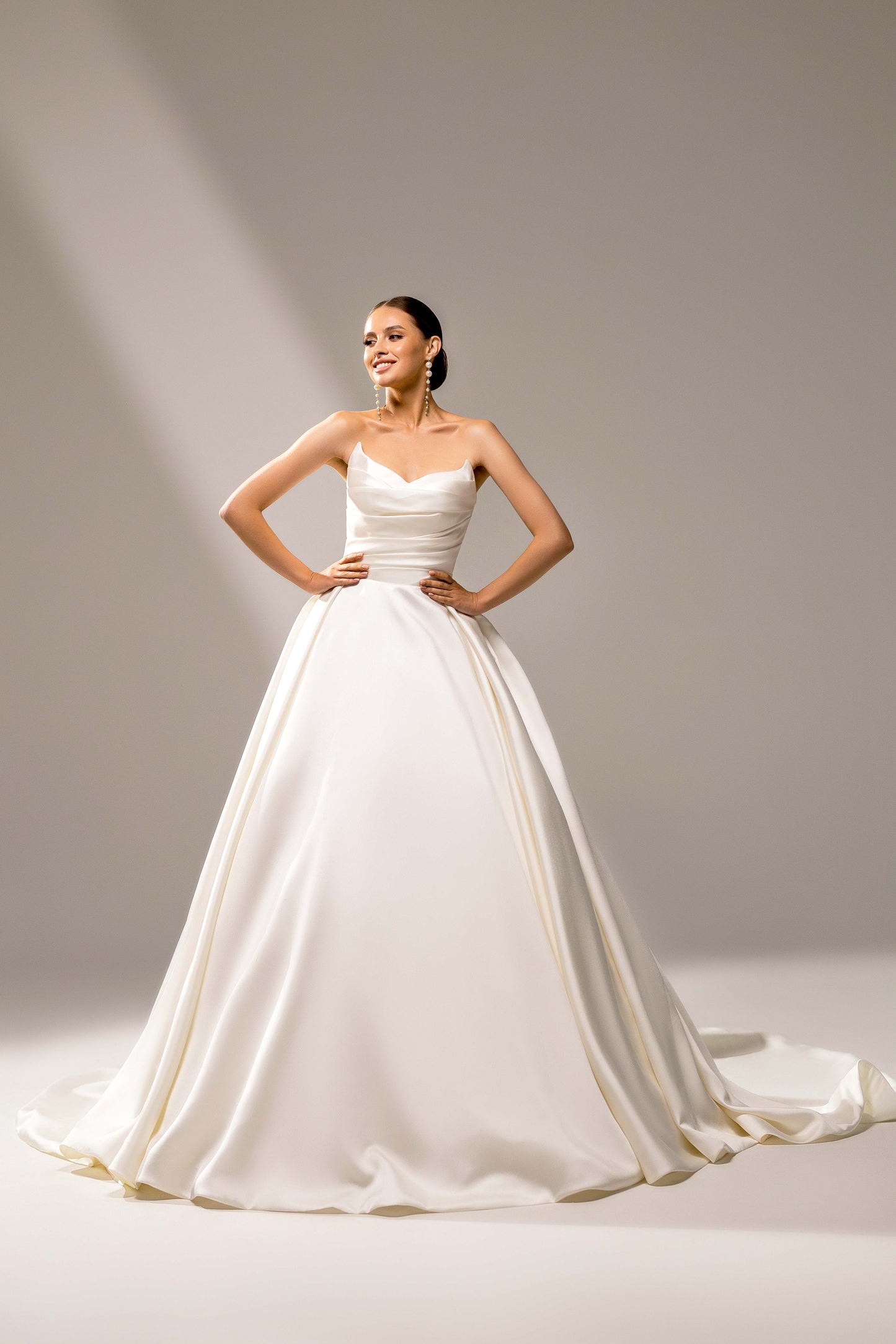 Anara Princess/Ball Gown Sweetheart Milk Wedding dress