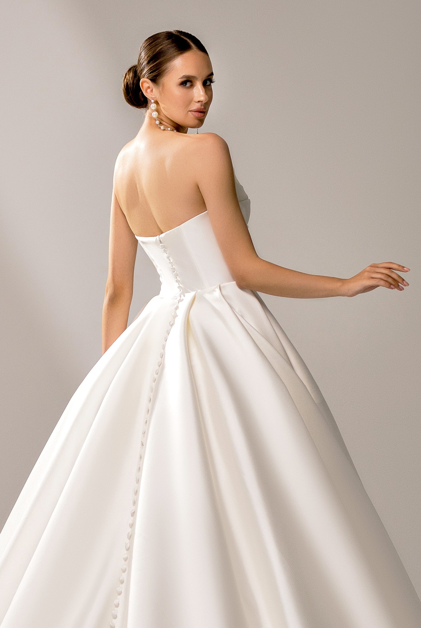 Anara Princess/Ball Gown Sweetheart Milk Wedding dress