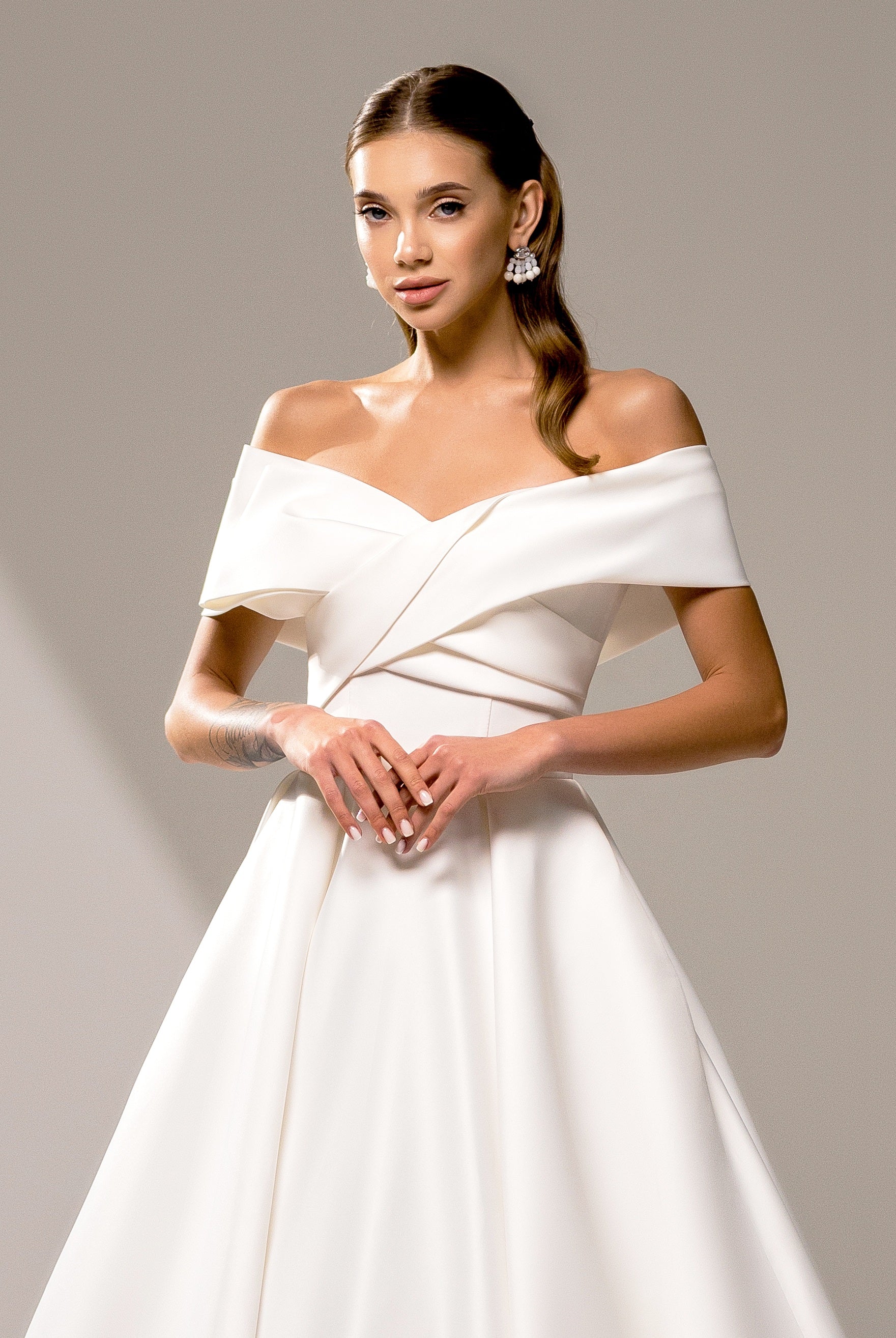 Sonet A-line Off-shoulder/Drop shoulders Milk Wedding dress