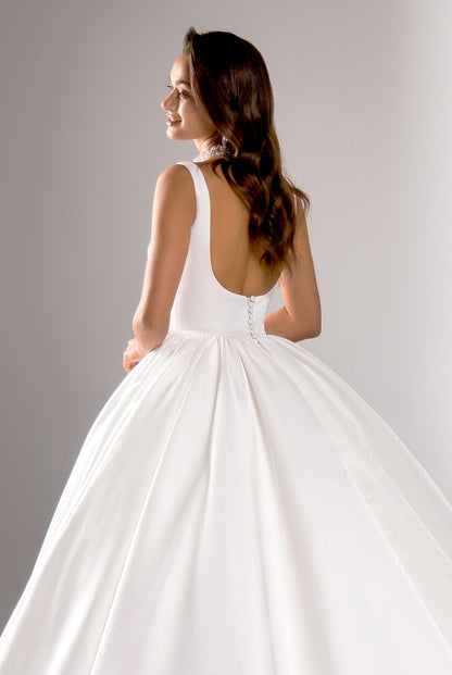 Carlson Princess/Ball Gown Square Milk Wedding dress