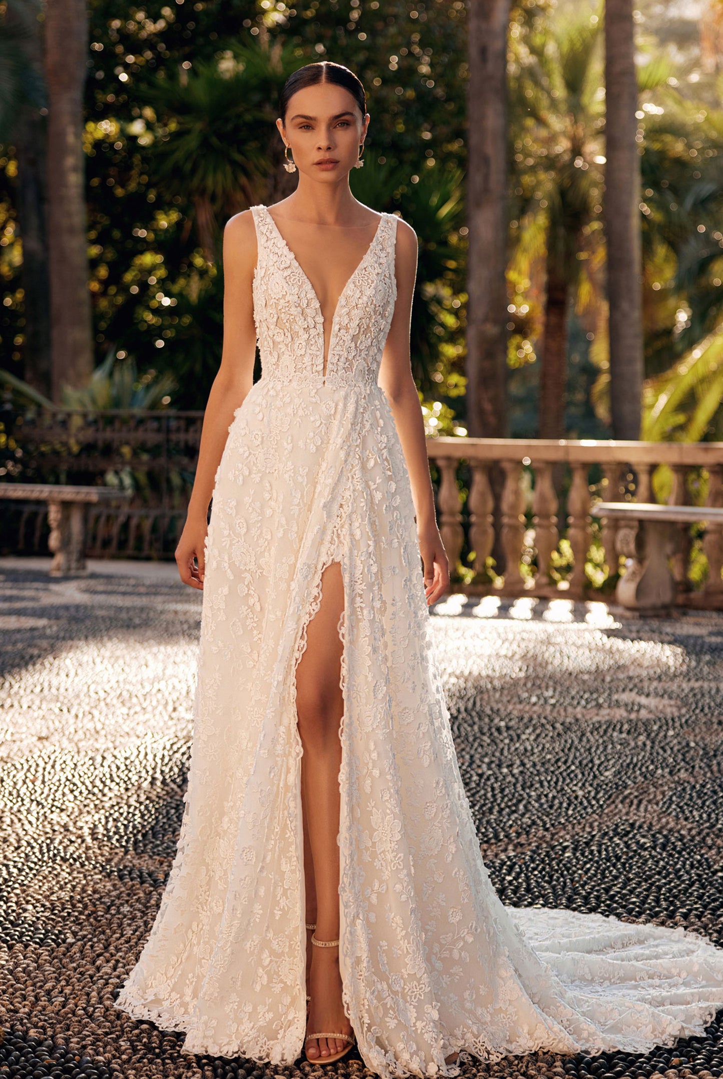 Ravela A-line Illusion Ivory Wedding dress