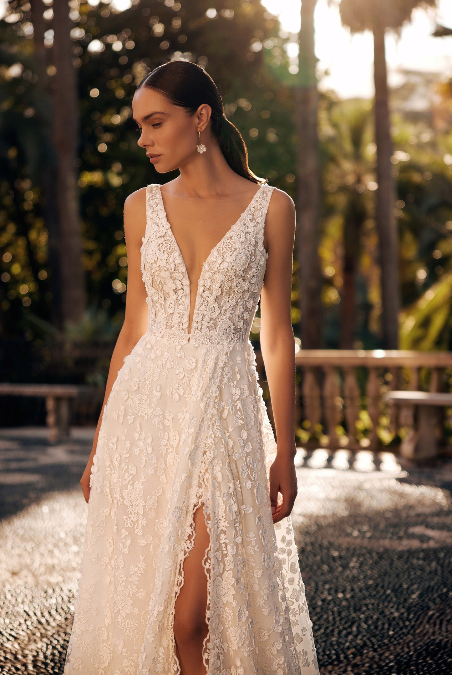 Ravela A-line Illusion Ivory Wedding dress