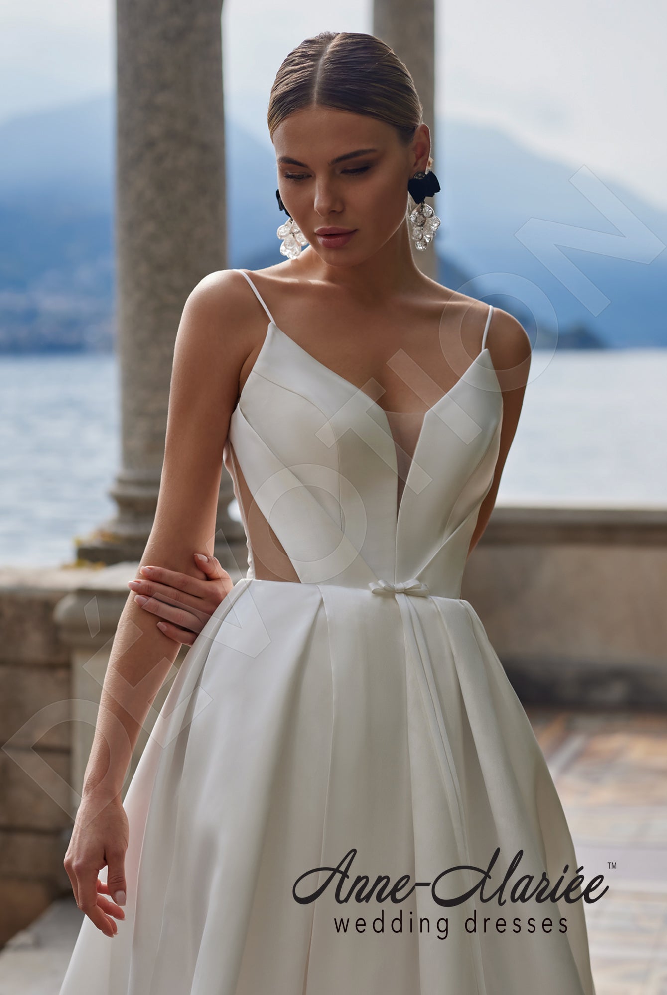 Rine A-line Sweetheart Milk Wedding dress