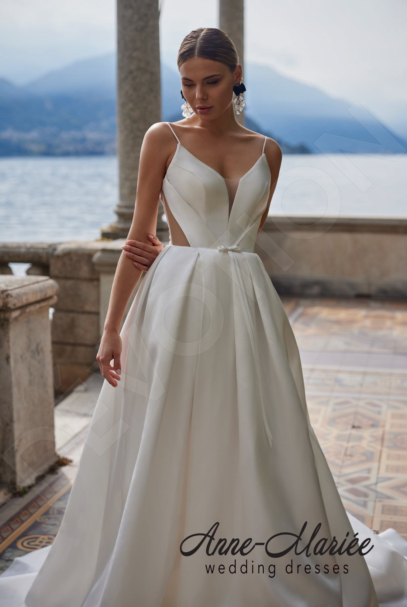 Rine A-line Sweetheart Milk Wedding dress