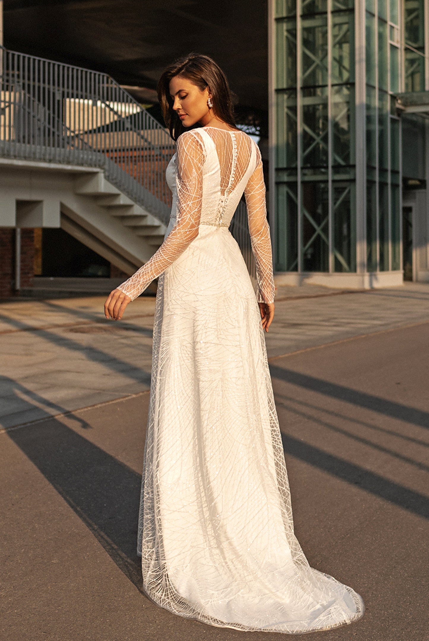 Selina Two in one V-neck Milk Wedding dress