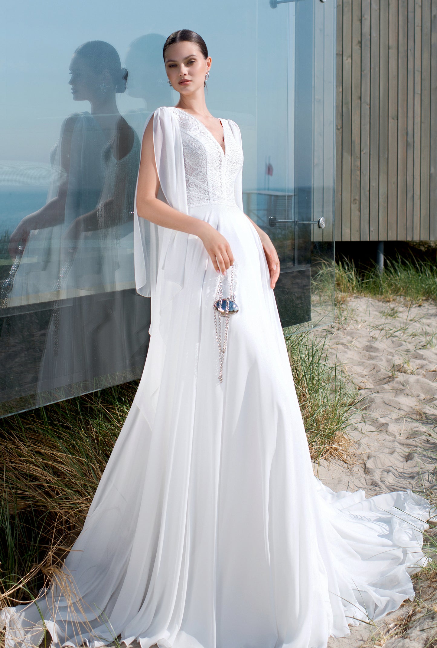 Rumari A-line V-neck Off White Wedding dress