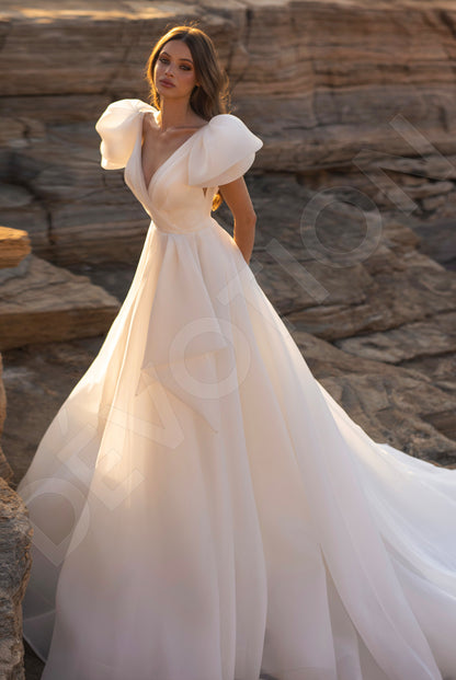 Tulipia A-line Deep V-neck Ivory Wedding dress