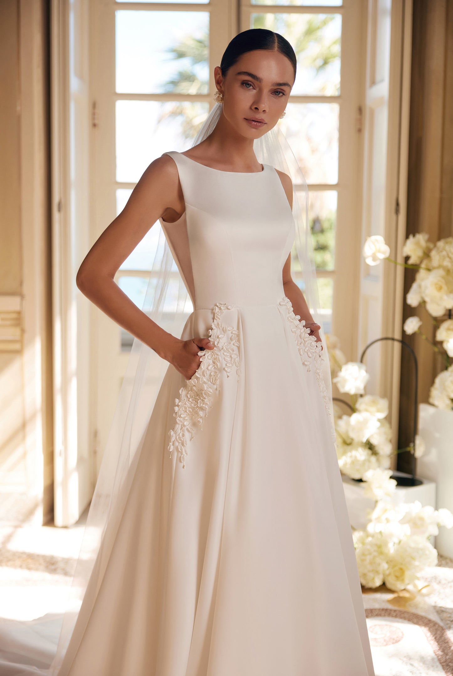 Zara A-line Boat/Bateau Ivory Wedding dress