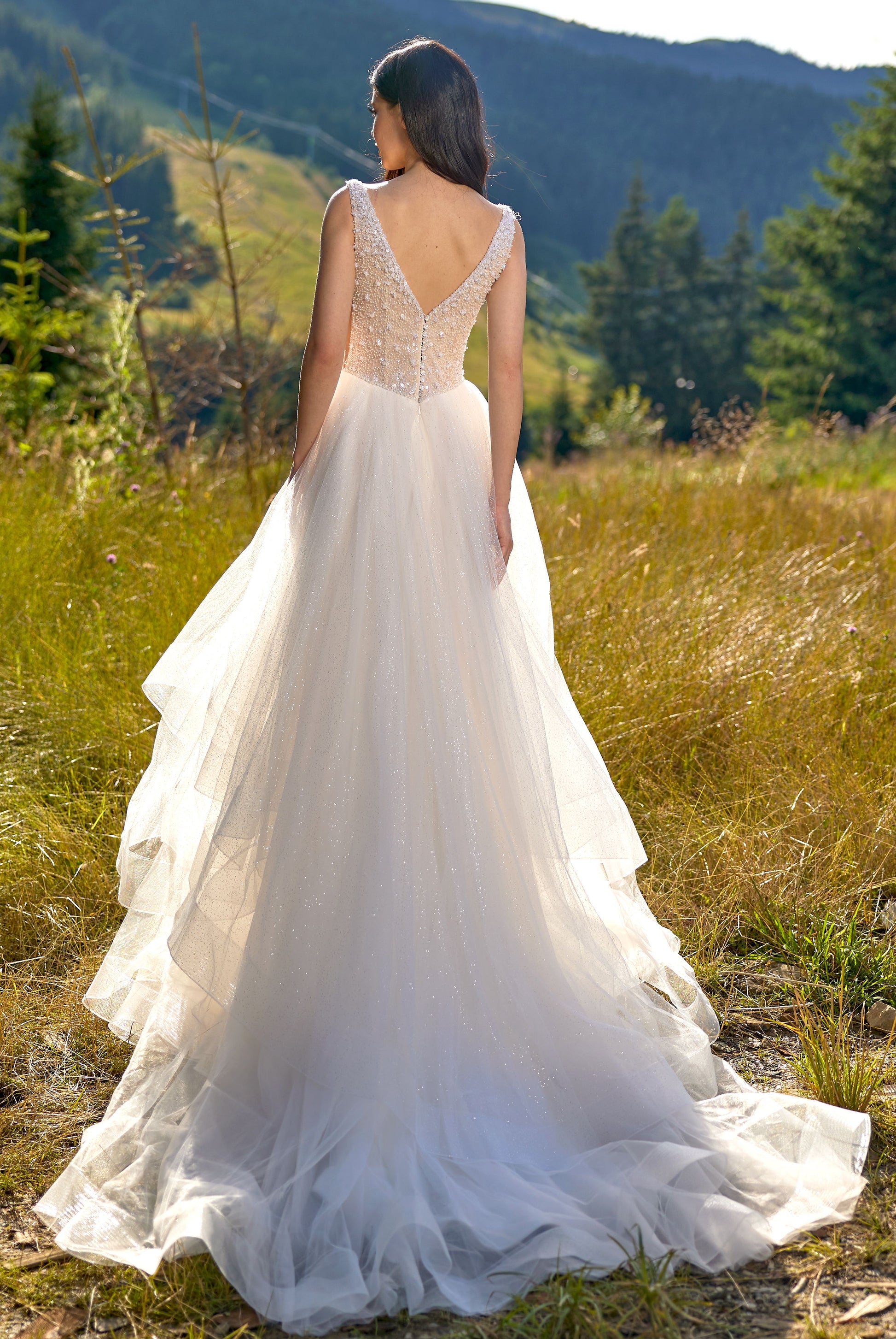 Nonna A-line Deep V-neck Milk Wedding dress