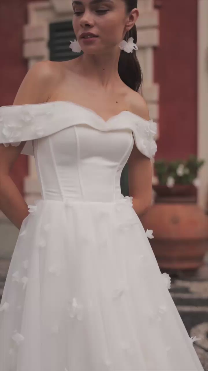 Selestia A-line Off-shoulder/Drop shoulders Ivory Wedding dress video