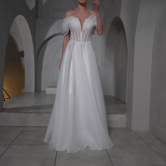 Milen A-line Sweetheart Milk Wedding dress