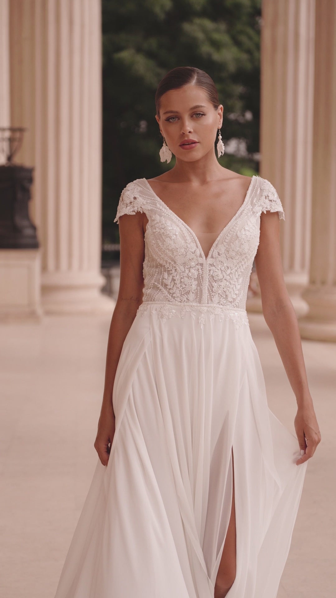 Goldie A-line V-neck Ivory Wedding dress video