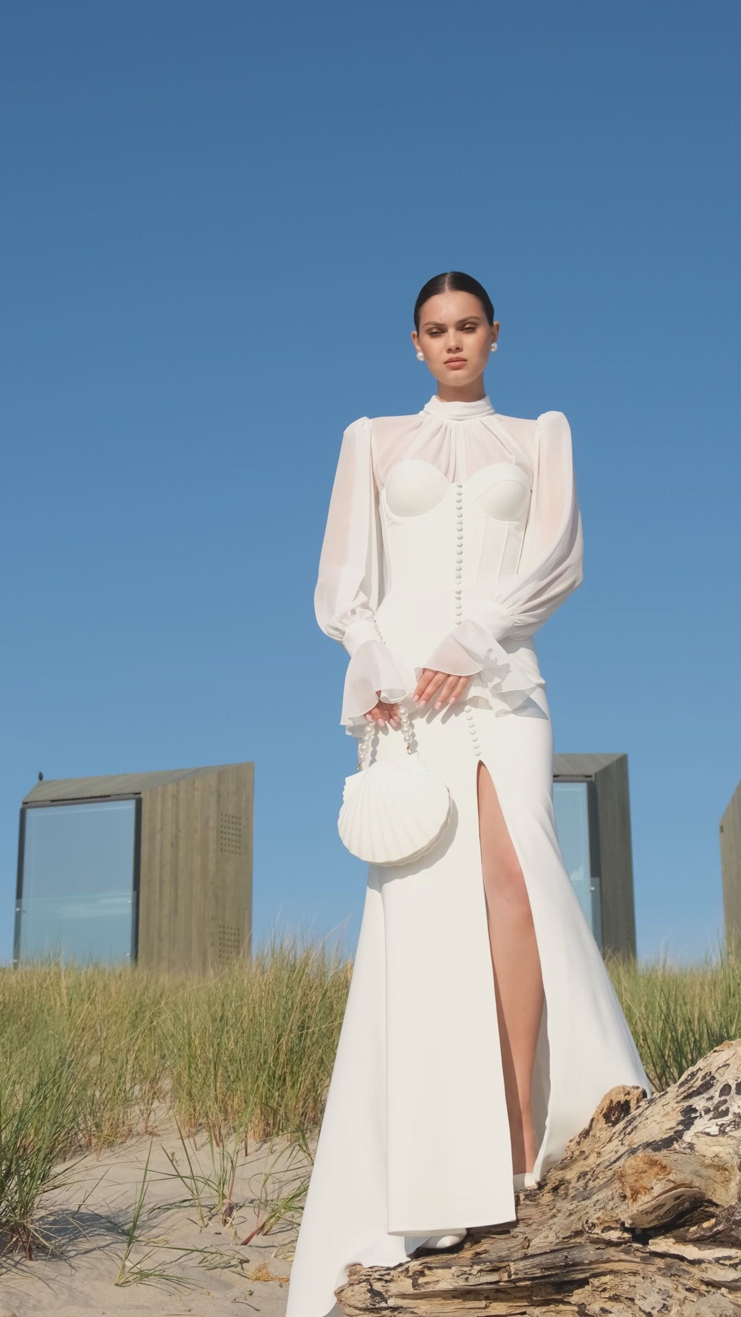 Zerita Two in One Sweetheart Off White Wedding dress video