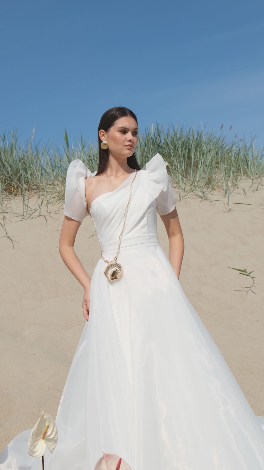 Aroma A-line Asymmetric/One shoulder Off-White Wedding dress video