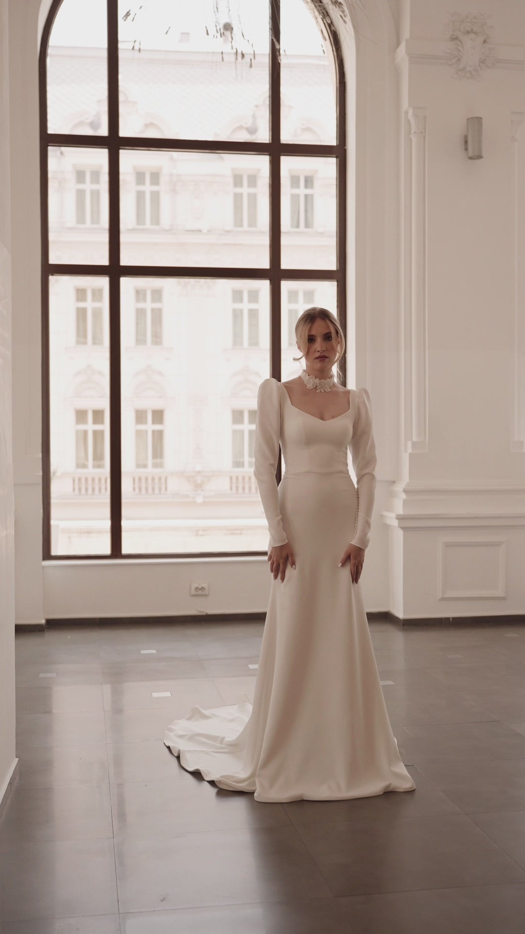 Alexia Trumpet/Mermaid Scoop Ivory Wedding dress video