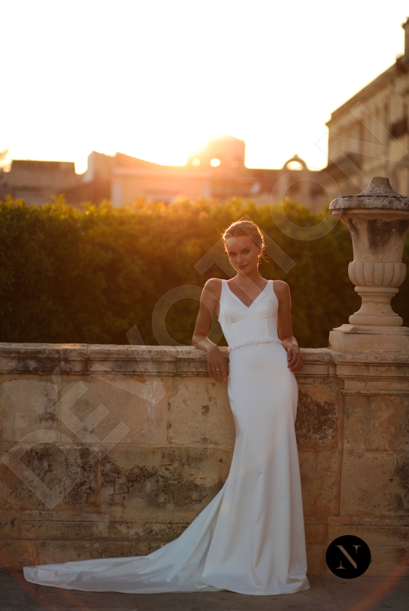 Irene Trumpet/Mermaid V-neck Ivory Wedding dress