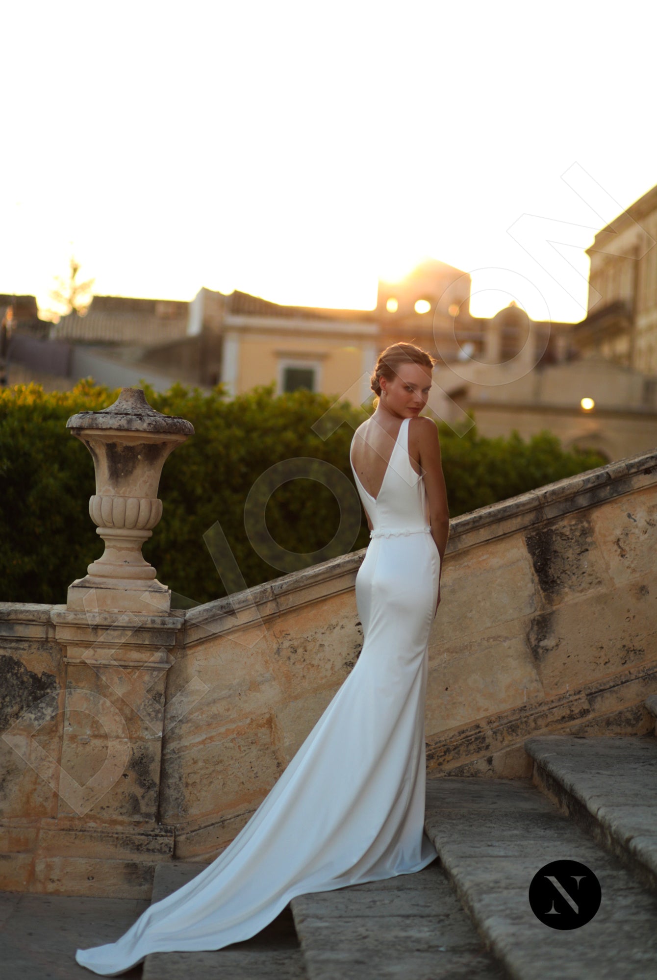 Irene Trumpet/Mermaid V-neck Ivory Wedding dress 4