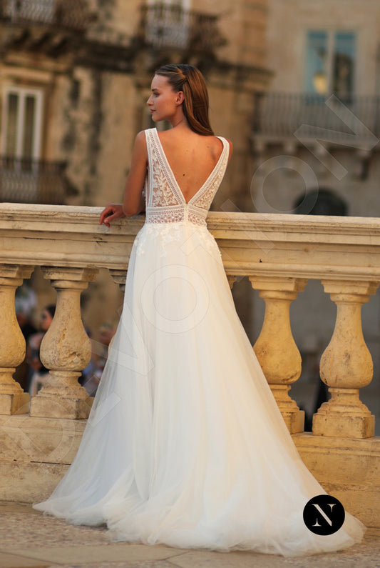 Scarlette A-line Deep V-neck Ivory Wedding dress