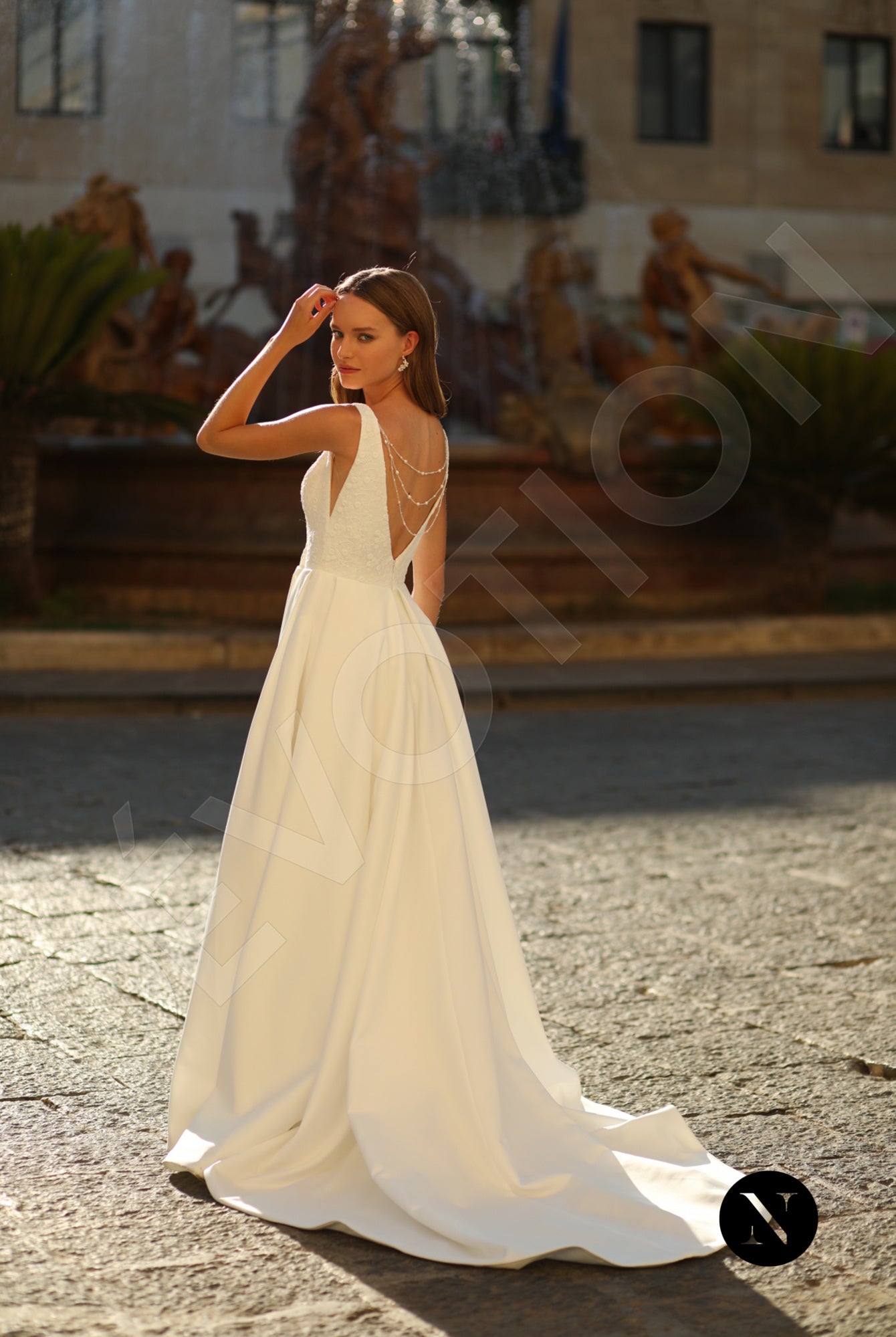 Vanessa A-line Deep V-neck Ivory Wedding dress Back