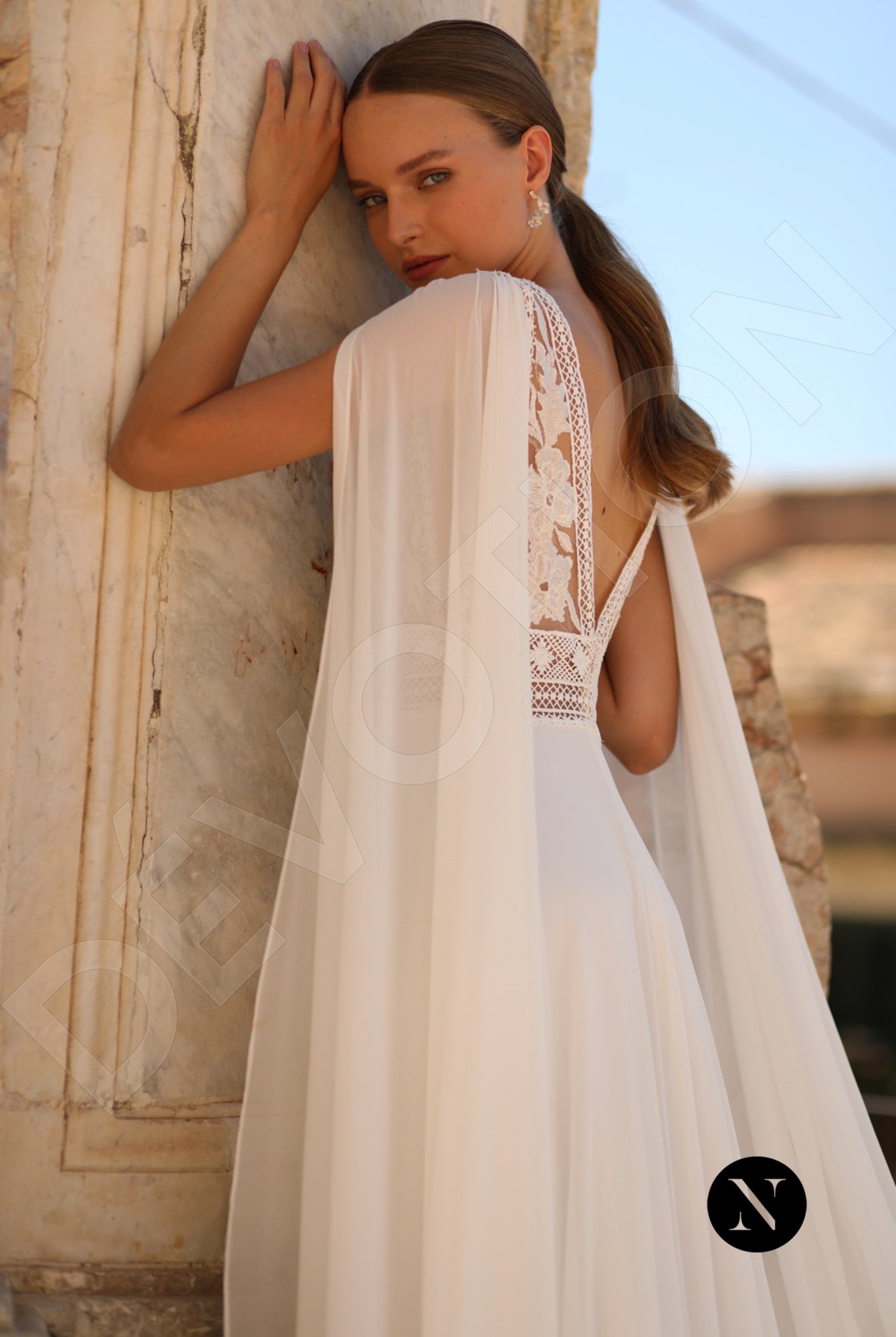 Verginia A-line Deep V-neck Ivory Wedding dress