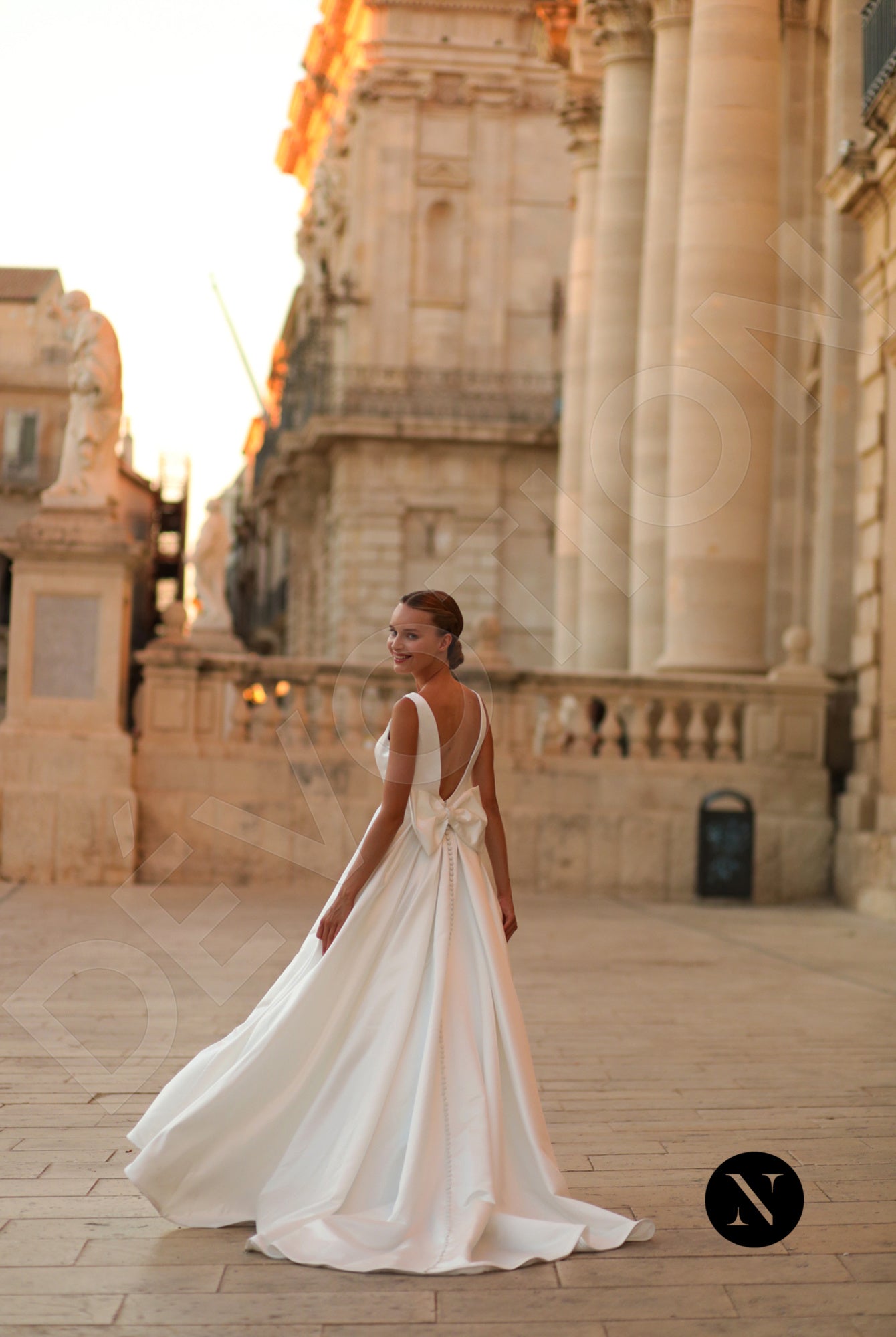 Tare A-line Boat/Bateau Ivory Wedding dress