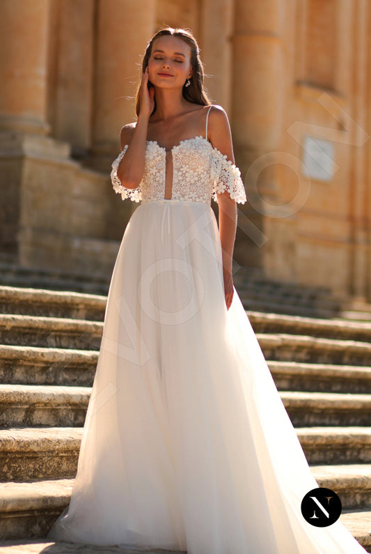 Lolla A-line Sweetheart Ivory Wedding dress