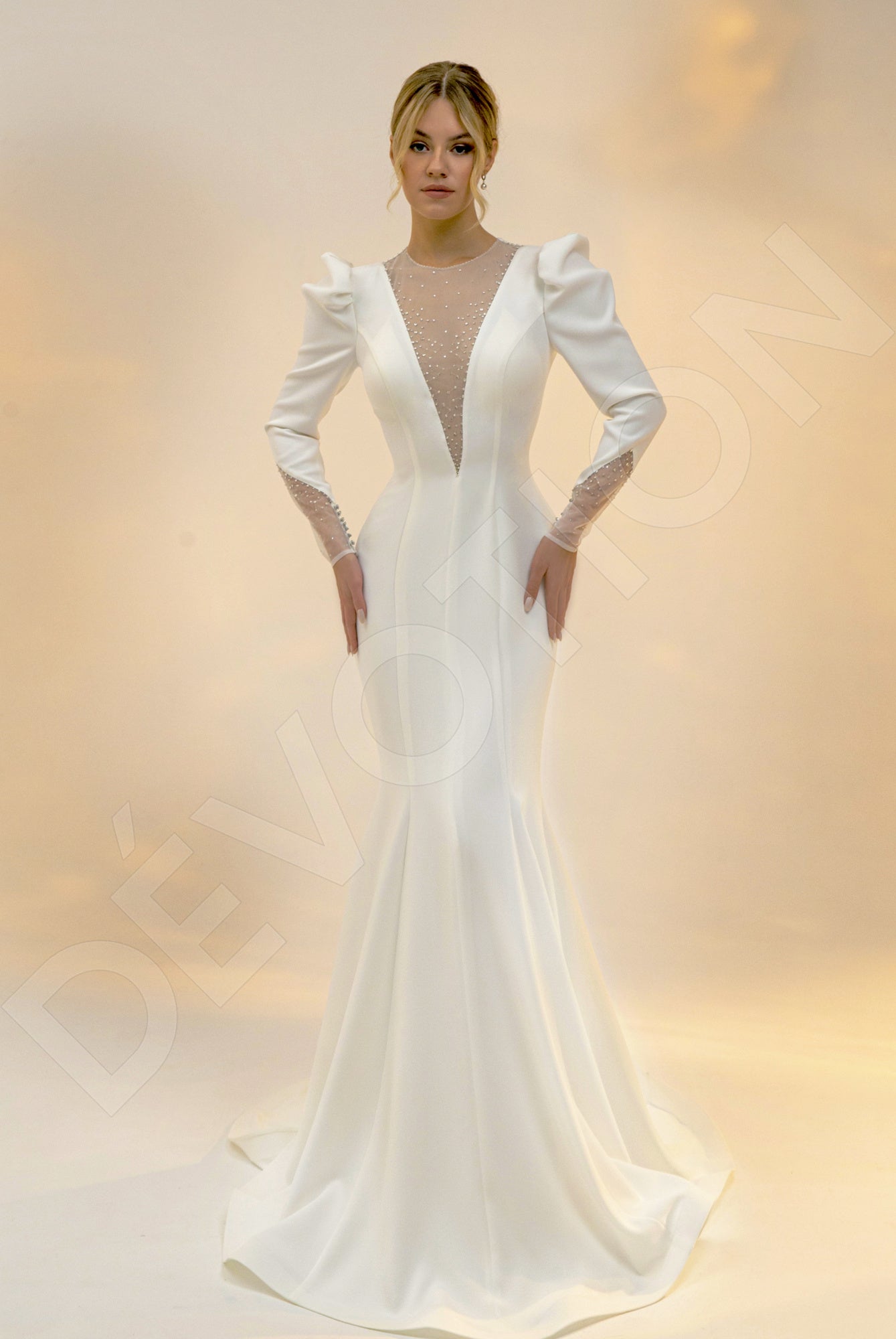 Esfiria Trumpet/Mermaid Jewel Light Ivory Wedding dress