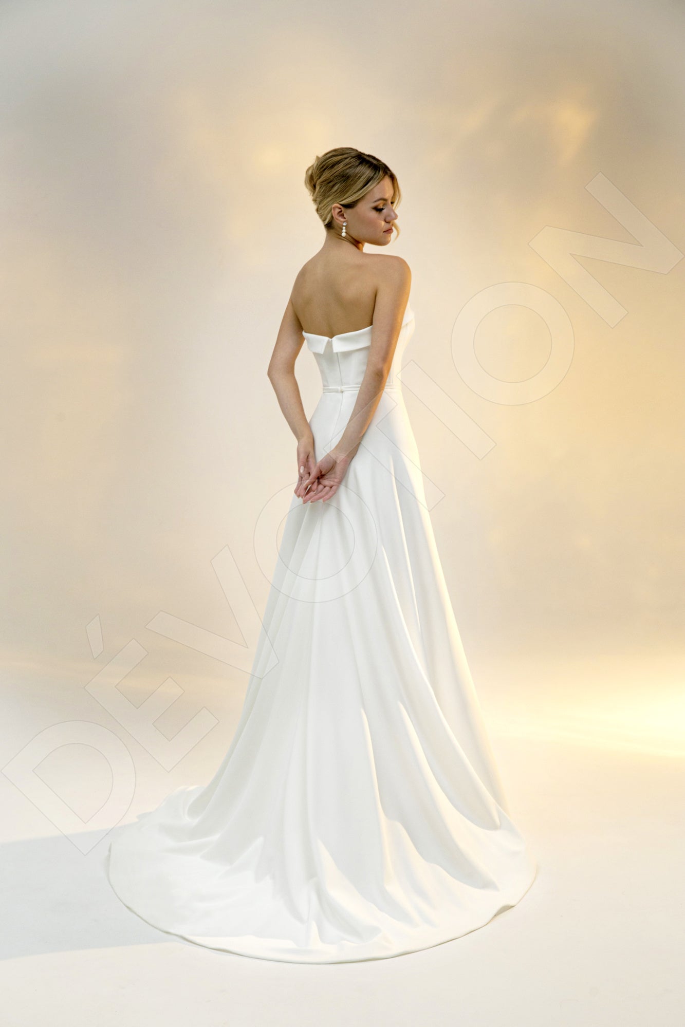 Kollie A-line Sweetheart Light Ivory Wedding dress