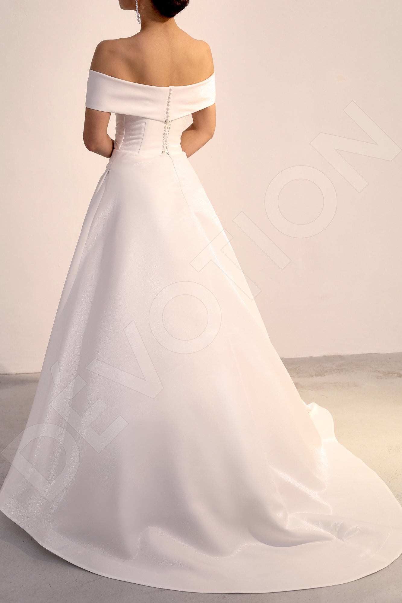 Norila A-line Off-Shoulder/Drop Shoulders Light Ivory Wedding dress