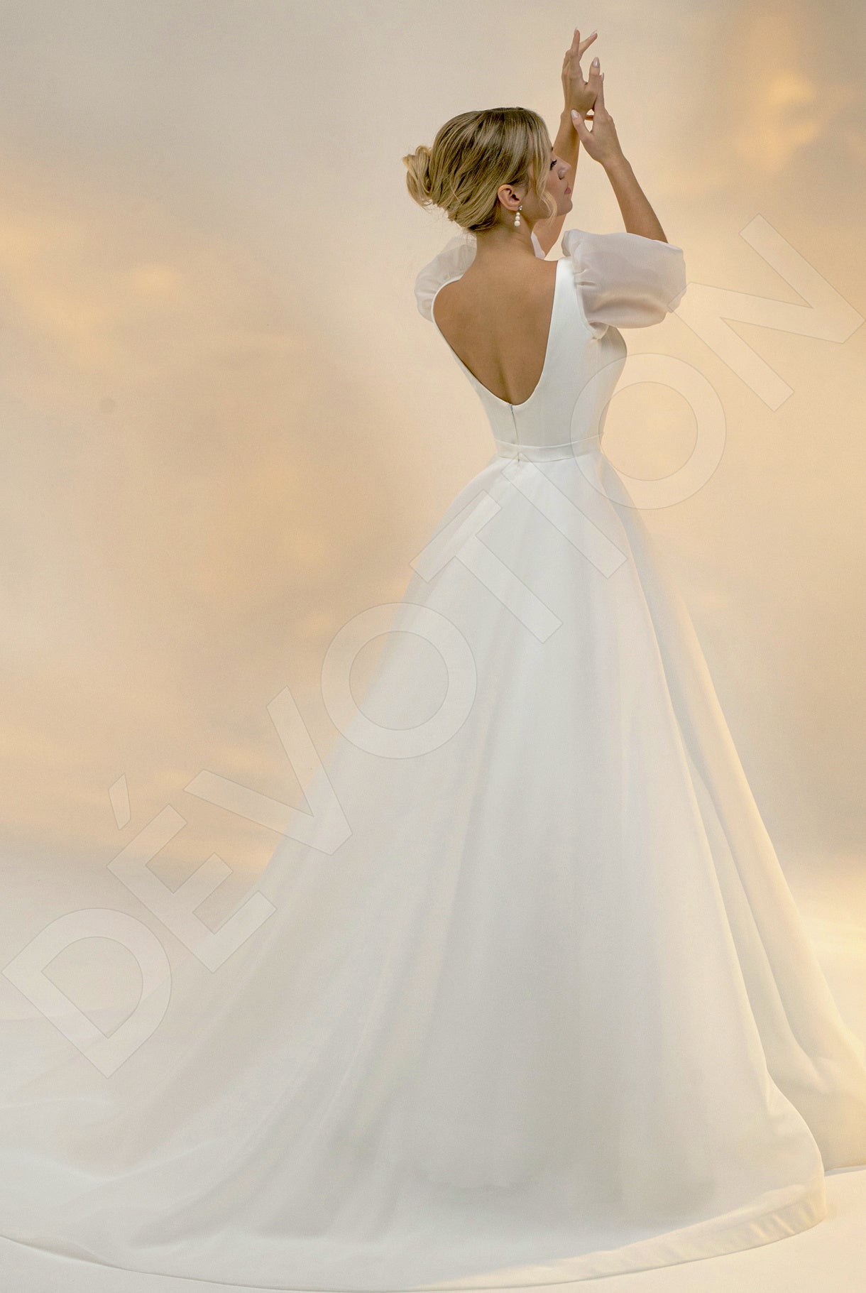 Skyler Princess/Ball Gown Square Light Ivory Wedding dress