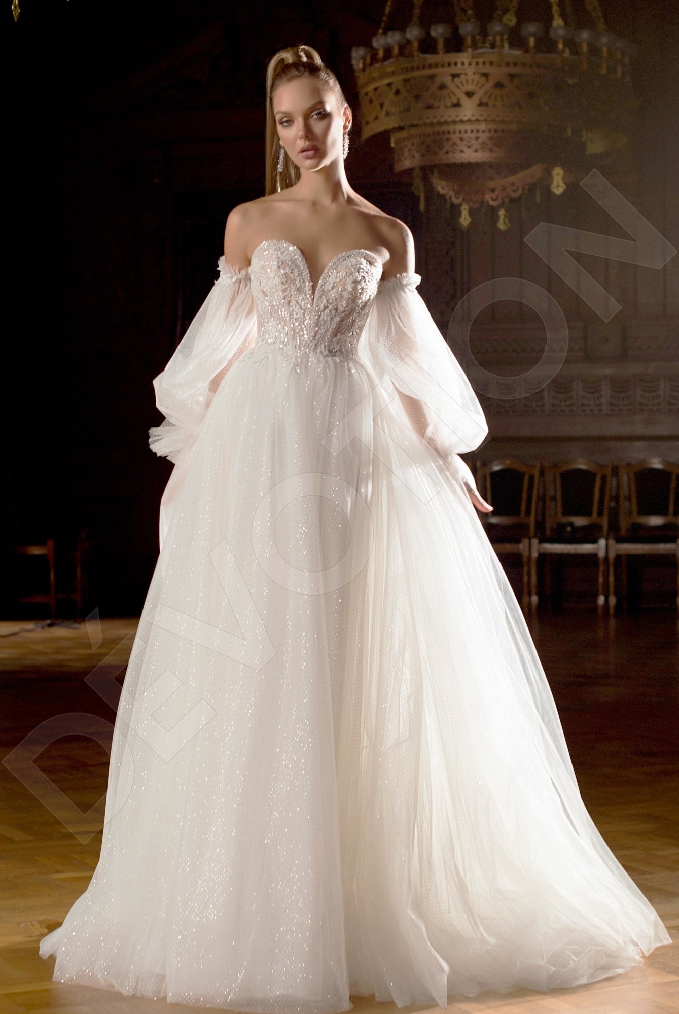 Fleur A-line Sweetheart Off White Wedding dress