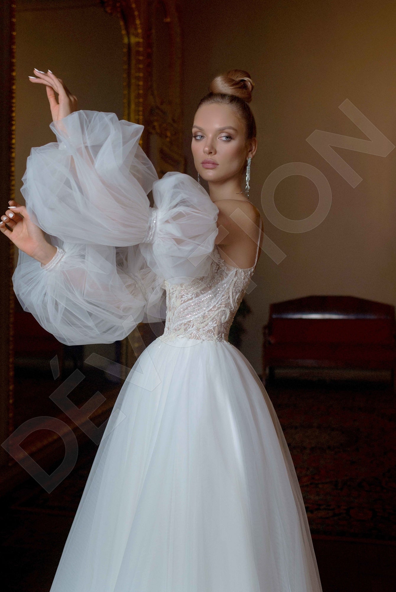 Inrey A-line Sweetheart Off White Wedding dress