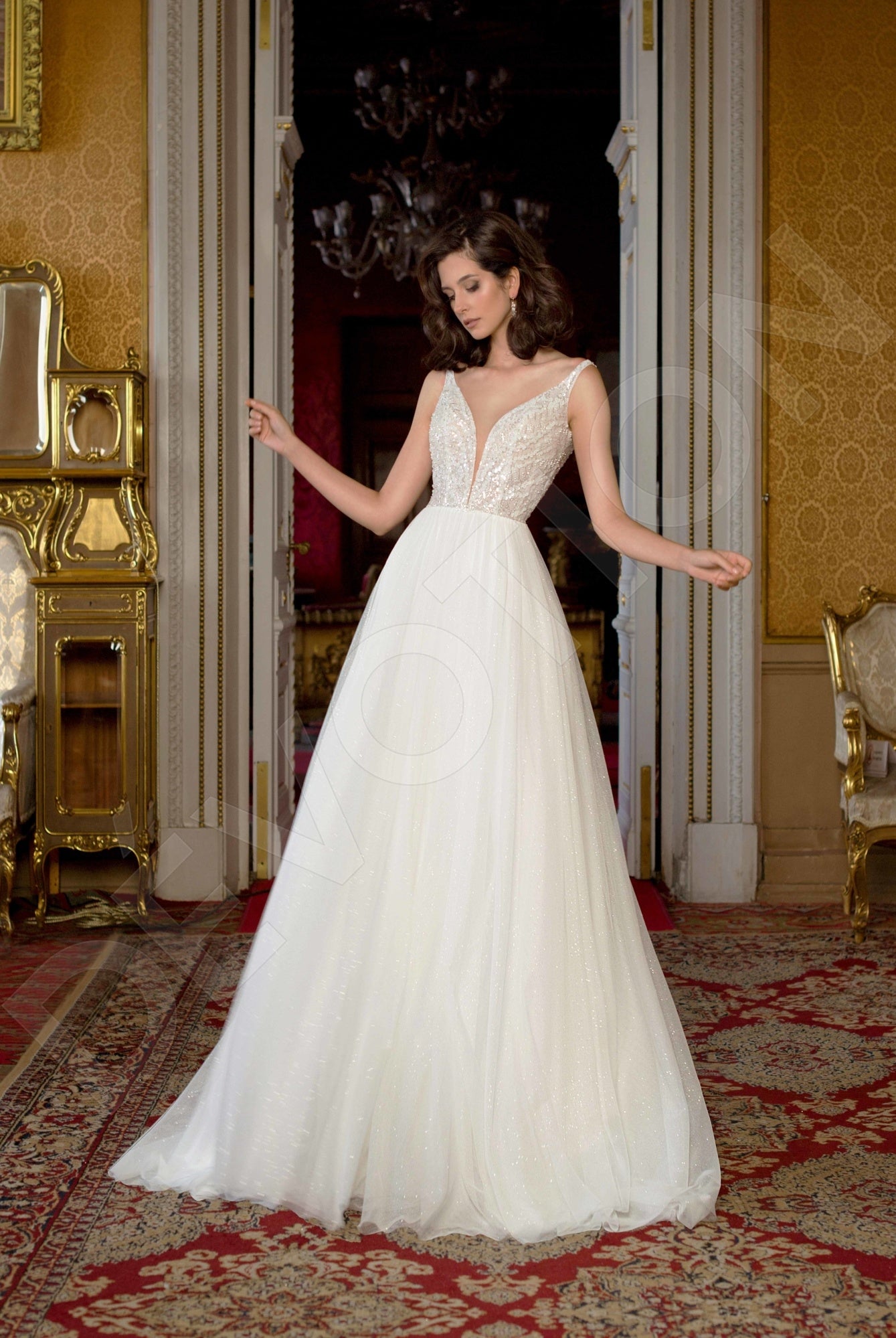 Safiana A-line Deep V-Neck Off White Wedding dress