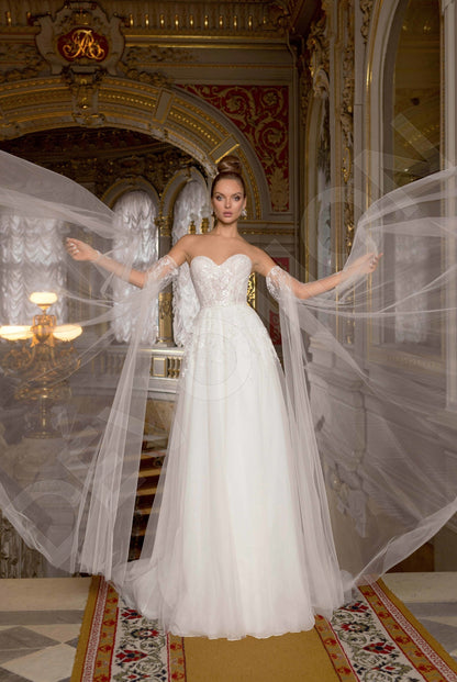 Soltis A-line Sweetheart Off White Wedding dress