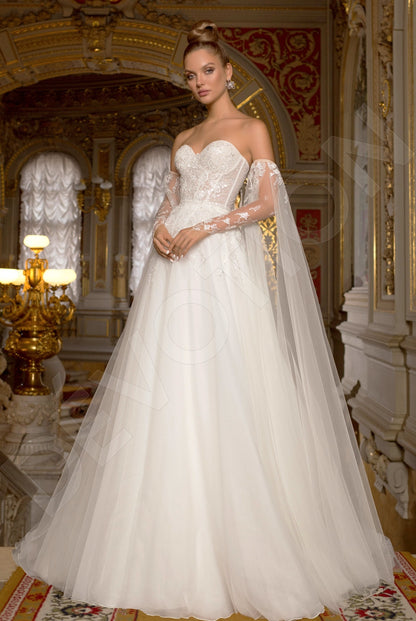 Soltis A-line Sweetheart Off White Wedding dress