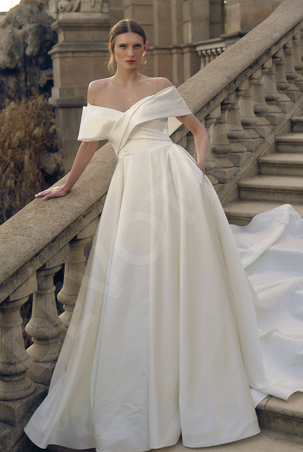 Jessica A-line Off-shoulder/Drop shoulders Milk Wedding dress