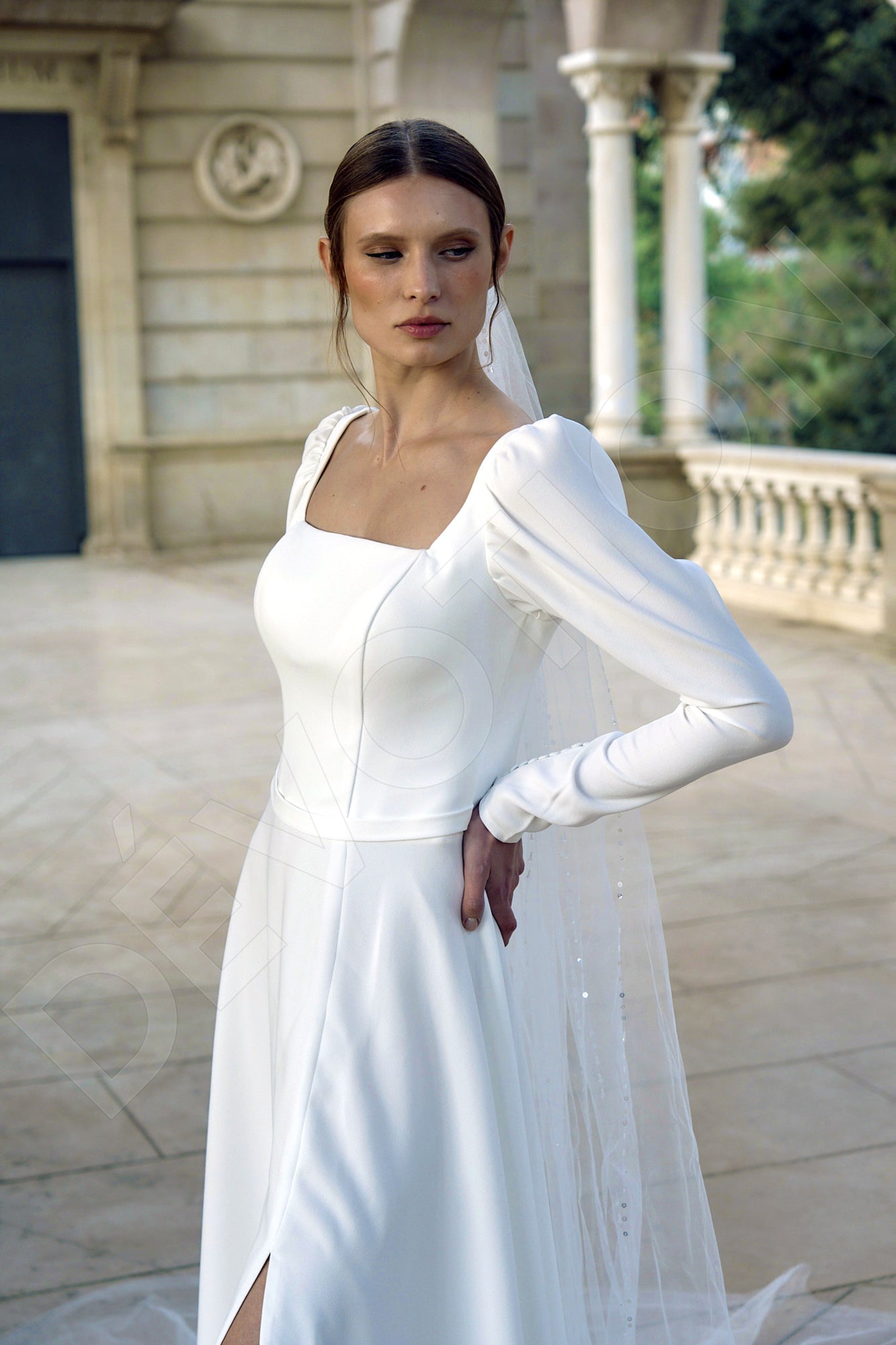 Phoebe A-line Square Milk Wedding dress