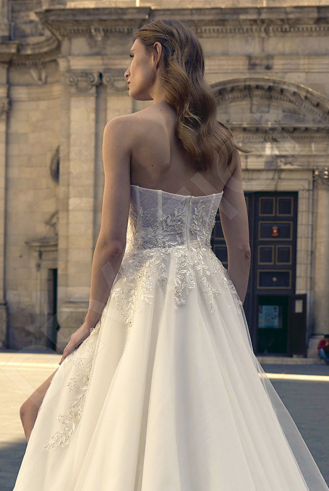 Julie A-line Sweetheart Milk Wedding dress