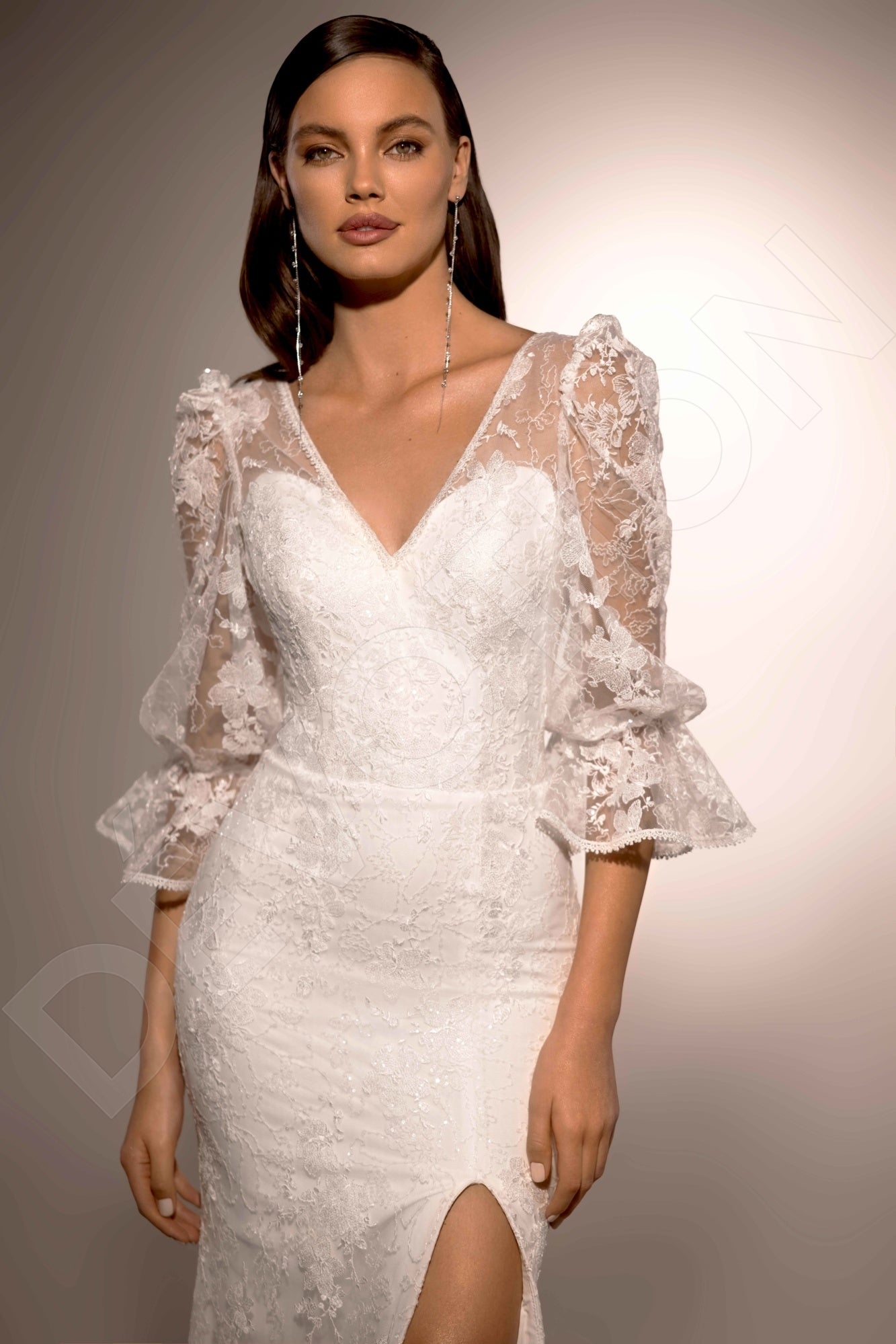 Avania Trumpet/Mermaid V-neck Ivory Wedding dress